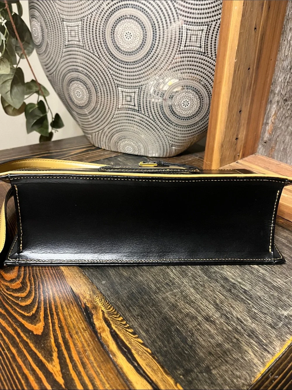 Vintage Lederer de Paris handbag